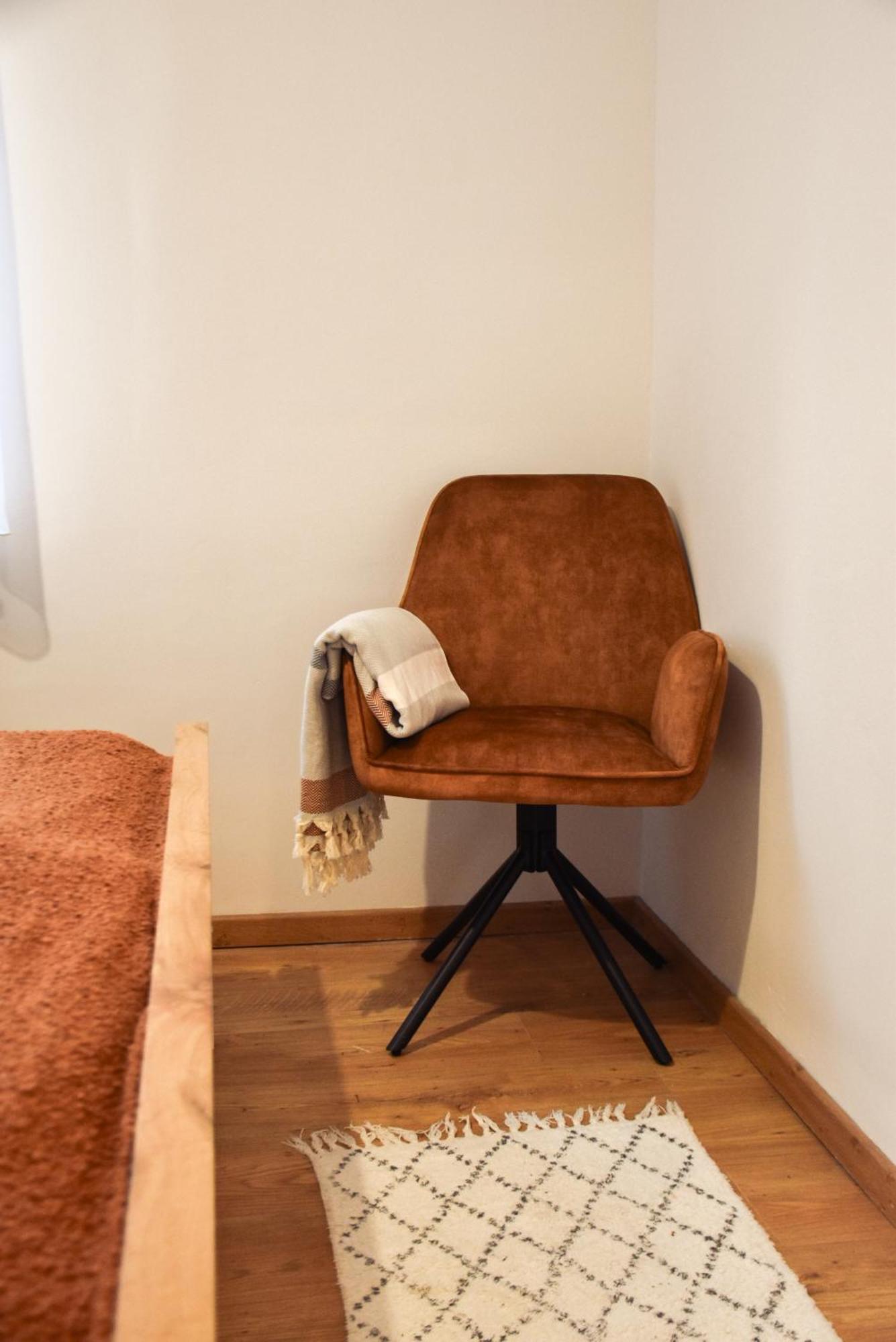 קישקונהלש Foter Apartman מראה חיצוני תמונה